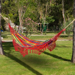 Outsunny Brazilian Style Hammock Extra Large Cotton Hanging Camping Bed with Carrying Bag, for Patio Backyard Poolside, Rainbow Stripe