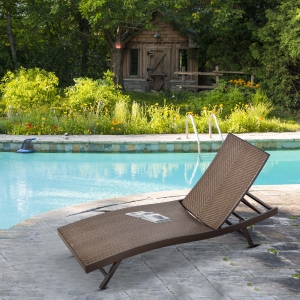 Outsunny Outdoor Rattan Wicker Sun Lounger Recliner Chair Garden Chaise Lounge with 3-Level Adjustable Backrest, 2 Wheels, Coffee