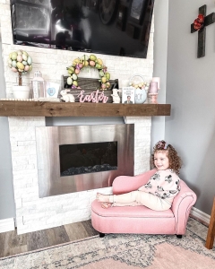 Qaba Kids Sofa, Toddler Couch with Storage Compartment, Children Chaise Lounge, Armrest Chair for Preschool for Kids Room, Kindergarten, Eucalyptus Wood, Pink