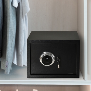 HOMCOM Steel Fingerprint Safe Box with Removable Shelf for Home Office 7.1gallon