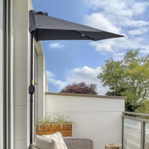 Outsunny 9ft Half Round Patio Umbrella, Outdoor Market Patio Table Umbrella Parasol with Crank Mechanism, 5 Ribs, Grey