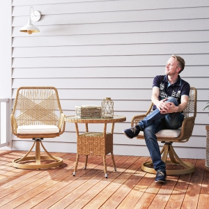 Outsunny Outdoor Swivel Dining Chairs Set of 2, Patio Rattan Chairs with Soft Cushions for Garden, Backyard, Poolside, Khaki