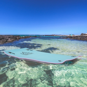 HOMCOM 10x5ft Floating Mat Floating Lily Pad Water Carpet Float Aqua Mat Water Recreation and Relaxing in Lake, River, Beach, Swimming Pool, Blue