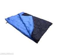 Soozier Two-Person Sleeping Bag Double Wide Outdoor Camping(m-1)