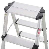 HOMCOM 3-Step Folding Aluminum Step Stool Ladder  Lightweight  330 lbs. Capacity  29" H  Silver(m-8)