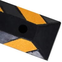 HOMCOM 2 Packing Rubber Curb Safety and Security Wheel Stopper for Driving and Protection w/ Reflective Stripes Heavy Duty Black and Yellow(m-9)