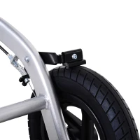 HOMCOM Knee Scooter with Basket Storage Walker Mobility During Medical Rehabilitation & Injury Folding for Transport - Silver(m-13)