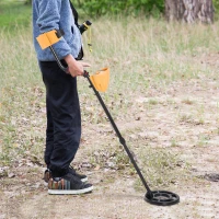 Outsunny 5 Mode LCD Water Resistant Adjustable Handheld Metal Detector - Yellow(m-1)