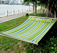 Outsunny 74" x 55" Outdoor Patio Cotton Double Hammock Bed w/ Pillow - Green / Blue(m-1)