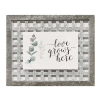 Stratton "Love Grows Here" Wall Art(m-1)