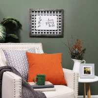 Stratton "Love Grows Here" Wall Art(m-2)