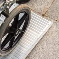 HomCom 6' Portable Folding Suitcase Type Mobility Ramps Skidproof Wheelchair Threshold Ramp(m-12)