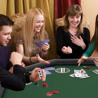 Soozier 47" 8 Player Octagon Poker Table with Cup Holders Folding Top - Green(m-2)