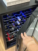 HOMCOM 33 Bottle Wine Cooler, Mini Beverage Fridge, Freestanding Wine Cellar with Digital Temperature Control, 6 Removable Shelves, Glass Door, Alarm Function and LED Lighting, Black(m-17)