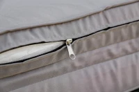 Outsunny Patio Wicker Chaise Lounge Chair, Outdoor PE Rattan Sun lounger with Adjustable Backrest and 2 Wheels, Gray(m-9)