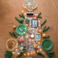 Set of 6 Decorative Glass Christmas Tree Hanging Ball Ornaments, Decorations for Holiday Party, D4", Brown(m-7)