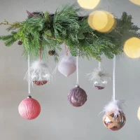 Set of 4 Glass Decorative Hanging Balls for Holiday Party Decorations, Christmas Ball Ornaments, Eye-Catching Design, D5", Red(m-6)