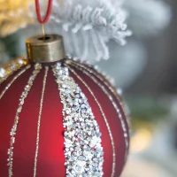 Set of 6 Glass Decorative Hanging Balls for Holiday Party Decorations, Christmas Ball Ornaments, D4", Red(m-4)