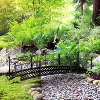 Outsunny 7' Metal Arch Garden Bridge Arc Footbridge with Side Railings Decorative Scrollwork, Black(m-10)