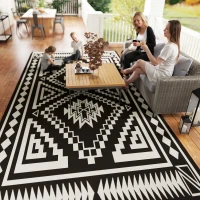 Outsunny Reversible Outdoor Rug, Waterproof Plastic Straw with Carry Bag, 9' x 18', Black & White Square Patchwork(m-9)