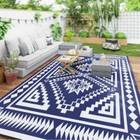 Outsunny Reversible Outdoor Rug, Waterproof Plastic Straw with Carry Bag, 9' x 18', Blue & White Square Patchwork(m-10)