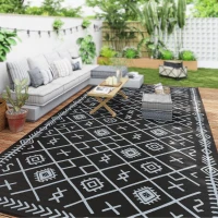 Outsunny Reversible Outdoor Rug, Waterproof Plastic Straw with Carry Bag, 9' x 18', Black & Gray Rhombus(m-10)