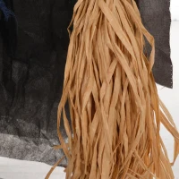 HOMCOM 6.2' Life Size Decoration Animatronic Witch w/ Broomstick Outdoor Halloween, Sound & Motion Activated w/ Light Up Eyes(m-10)