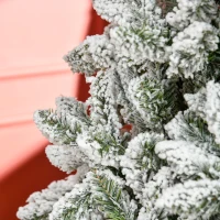 HOMCOM 7.5' Tall Unlit Snow Flocked Pine Artificial Christmas Tree with Realistic Branches, Green(m-9)