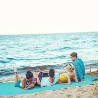 Soozier 12' x 5' Lily Pad Floating Mat with Cup Holder Table, 3-Layer Portable Roll-Up Water Mat Float Dock for 2-3 People, on Lake, River, Beach, Swimming Pool, Pink(m-10)