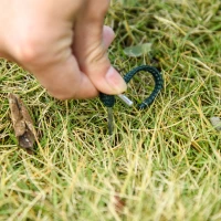 Outsunny 5' x 4' x 7' Outdoor Lean-to Walk-in Garden Greenhouse with Roll-Up Door Hot House for Plants Herbs Vegetables, White(m-9)