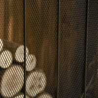 HOMCOM 3-Panel Folding Fireplace Screen, Steel Mesh Fire Spark Guard Cover with Decorative Vine Pattern for Living Room Indoor Decor, 41.25" x 31.75", Black(m-10)