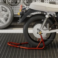 HOMCOM Motorcycle Rear Wheel Stand, Universal Motorcycle Lift with Adjustable U + L Swingarm Spool, Red(m-7)