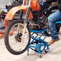 DURHAND 300 lbs Hydraulic Motorcycle Scissor Jack Lift Foot Step Wheels for Small Dirt Bikes(m-2)