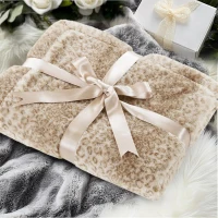 Oversized Faux Fur Throw with Faux Mink Reverse, OEKO-TEX Certified, Stylish Machine Washable Blanket, 70" L x 60" W x 0.25" H, Leopard(m-6)