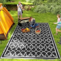 Outsunny Reversible Outdoor Rug, Waterproof Plastic Straw with Carry Bag, 9' x 18', Black & White Lantern(m-2)