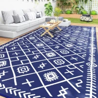 Outsunny Reversible Outdoor Rug, Waterproof Plastic Straw with Carry Bag, 9' x 18', Blue & White Rhombus(m-11)