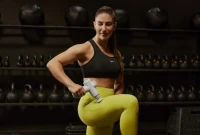 Hyperice Hypervolt Go 2 - Compact Handheld Percussion Massager, Arctic Grey - QuietGlide Tech, 3 Speeds, 2 Heads, Travel Friendly(m-9)