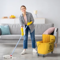 HOMCOM Mop Bucket with Wringer on Wheels for Floor Cleaning, 21 Quart Side Press Wringer with Handle and Mop, Yellow(m-1)