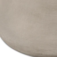 Outdoor Round Side Table with Lightweight Concrete, Patio Accent Table with Durable Smooth Finish, 15.5'' L x 15.5'' W x 16'' H, Light Grey(m-7)
