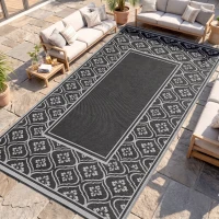 Outsunny Reversible Outdoor Rug, Waterproof Plastic Straw with Carry Bag, 9' x 18', Black & Gray Gourd Border(m-2)