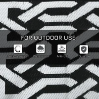 Outsunny Reversible Outdoor Rug Waterproof Plastic Straw RV Rug with Carry Bag, 9' x 18', Black and White Chain(m-6)