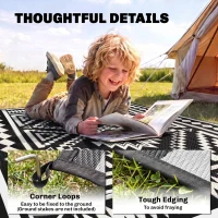 Outsunny Reversible Outdoor Rug, Waterproof Plastic Straw with Carry Bag, 9' x 18', Black & White Square Patchwork(m-6)
