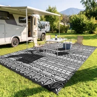 Outsunny Reversible Outdoor Rug, Waterproof Plastic Straw with Carry Bag, 9' x 18', Black & White Geometric Wall(m-10)