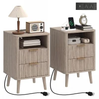 HOMCOM Nightstands Set of 2, Modern Bedside Tables with Charging Station, 2 Drawers and Open Shelf, Grey(m-9)