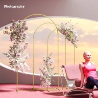 Outsunny Metal Arch Backdrop Stand Set of 3, 7/6.5/6 ft Wedding Arch Frame, Balloon Backdrop Arch Stand Set, Gold(m-9)