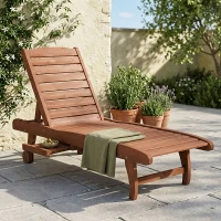 Outsunny Chaise Lounge Chair Outdoor Wooden Pool Lounge Chair with 3-level Adjustable Backrest, Built-In Table and Rolling Wheels(m-8)