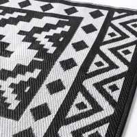 Outsunny Outdoor Rug Carpet Reversible Plastic Straw Rug with LED Lights 12' x 9'(m-12)