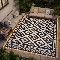 Outsunny Outdoor Rug Carpet Reversible Plastic Straw Rug with LED Lights Black and White 12' x 9' for Patio(m-9)