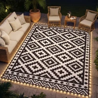 Outsunny Outdoor Rug Carpet Reversible Plastic Straw Rug with LED Lights Black and White 10' x 8' for Patio(m-2)