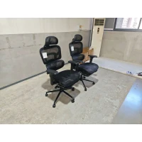 HOMCOM Ergonomic Office Chair with Lumbar Support, 2D Headrest, Mesh Reclining Desk Chair with Footrest, Swivel Wheels, Black(m-13)